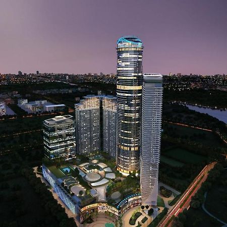 Countryside Luxury Suites - Supernova Noida Új-Delhi Kültér fotó